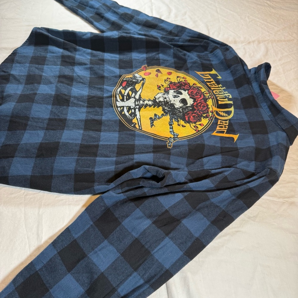 Grateful Dead Blue Plaid Flannel Shirt Skeleton Roses Graphic Womens Medium NWT - Picture 13 of 16